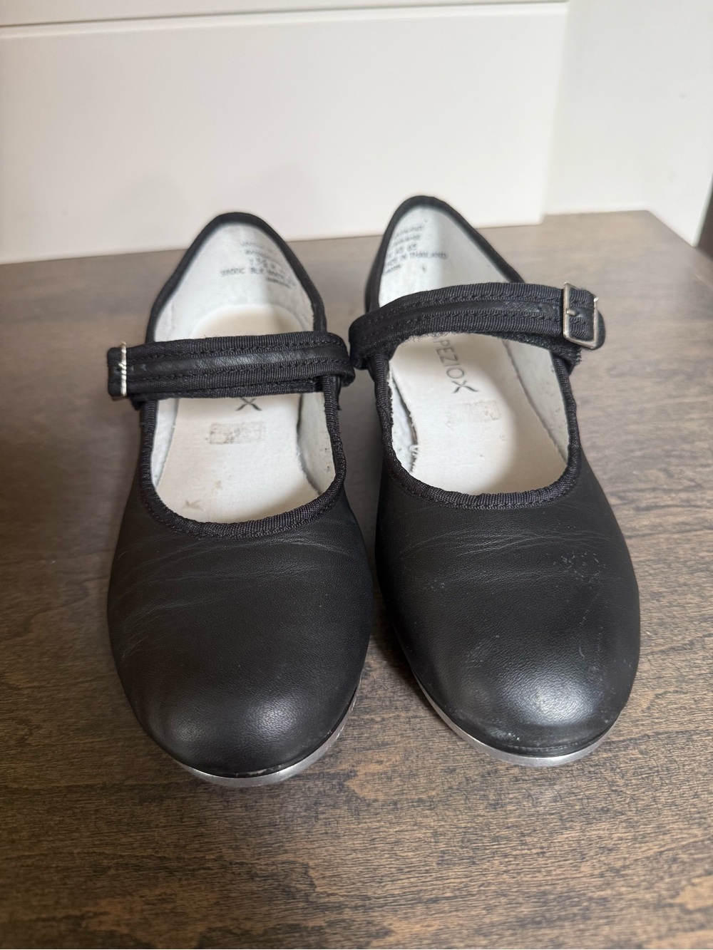 Capezio leather tap shoes 1.5C VGUC